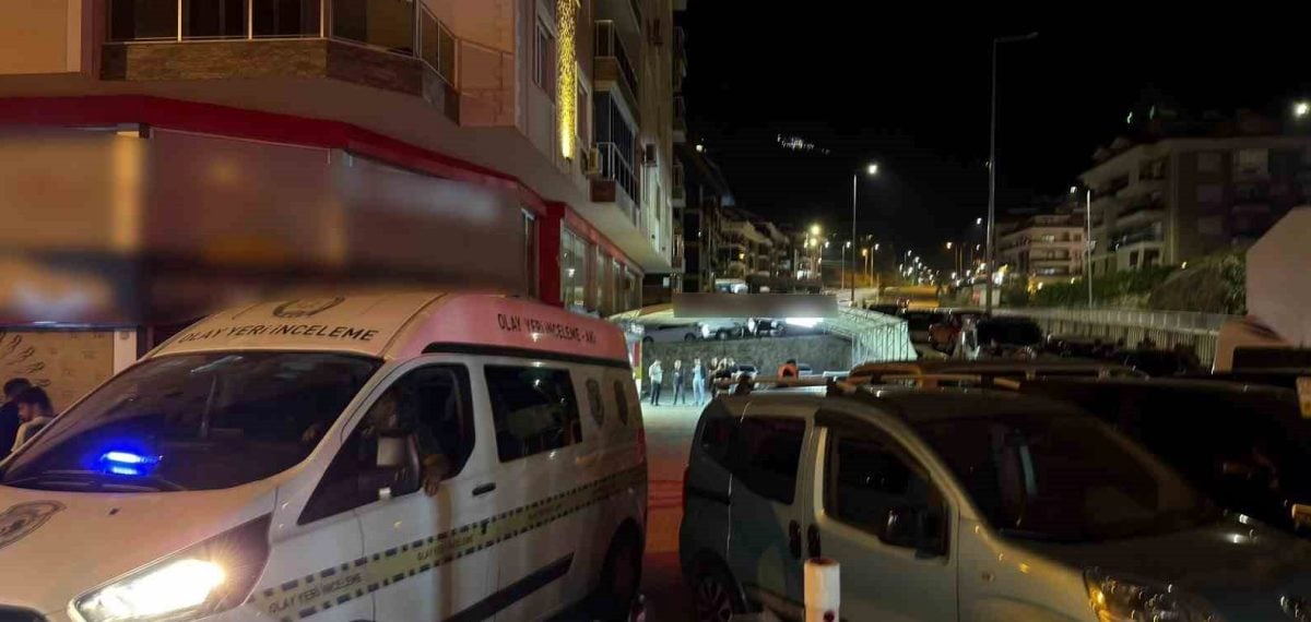 Alanya oto yıkamada silahlı çatışma üç can aldı