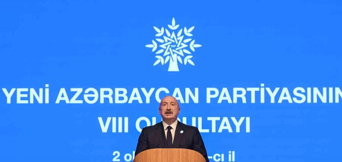 Aliyev YAP 8. Kurultayı’nda dış politika ve askeri güç vurgusu yaptı