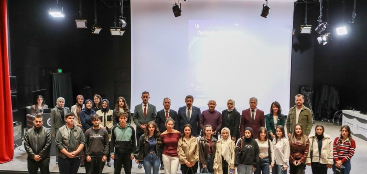 Atatürk Üniversitesi İletişim Fakültesi yeni öğrenciler için açılış ve oryantasyon programı düzenledi