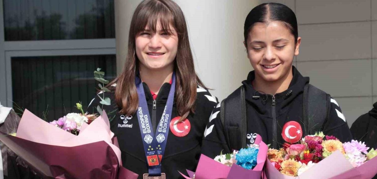 Avrupa üçüncüsü Sudenur Yalgettekin Cizre’de coşkuyla karşılandı