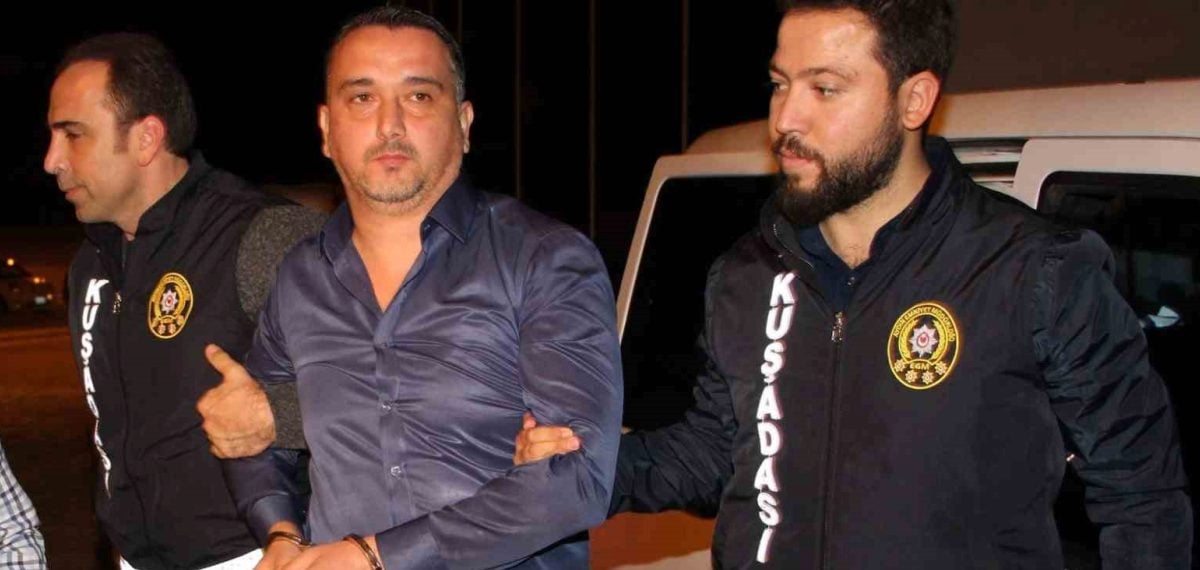 Aydın Efeler’de bir dairede başından vurulmuş halde ölü bulundu
