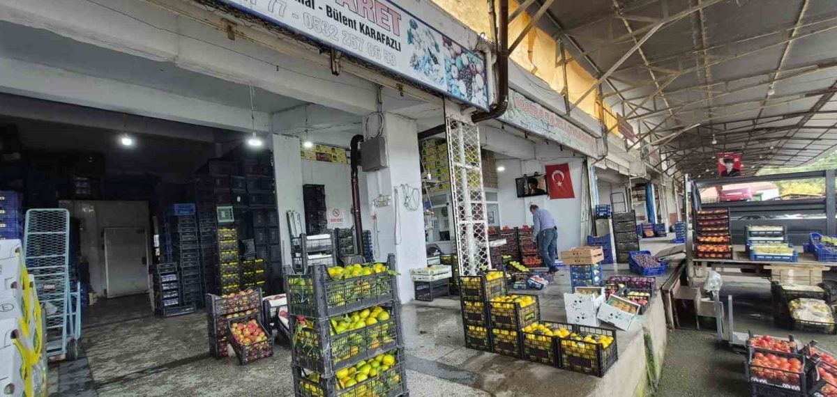 Bafra hal esnafı yeni modern hal tamamlanana kadar mevcut düzenin korunmasını istedi