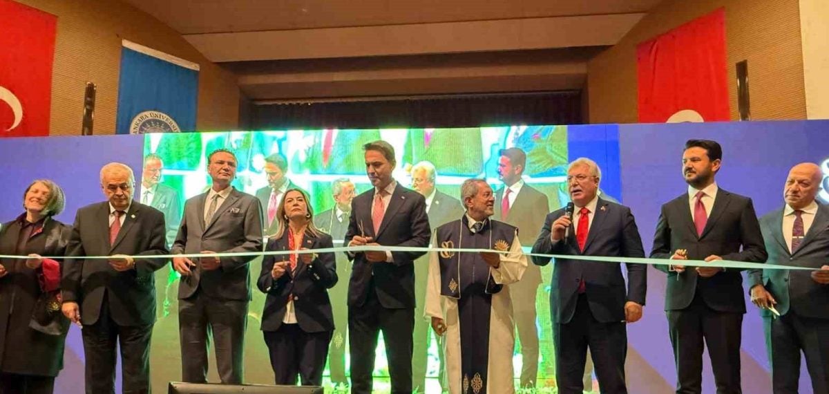 Bakan Bayraktar: Dünyanın modern zamanların en büyük enerji kriziyle karşı karşıya