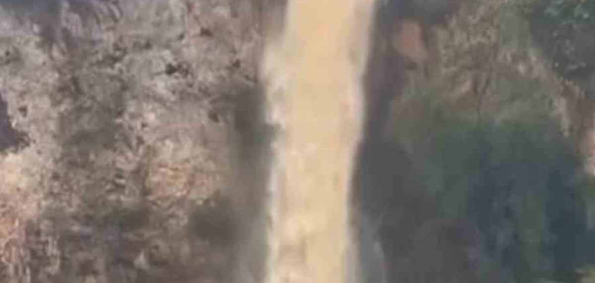 Bartın’da sağanak sonrası mazgaldan çıkan farenin korkuttuğu anlar ortaya çıktı