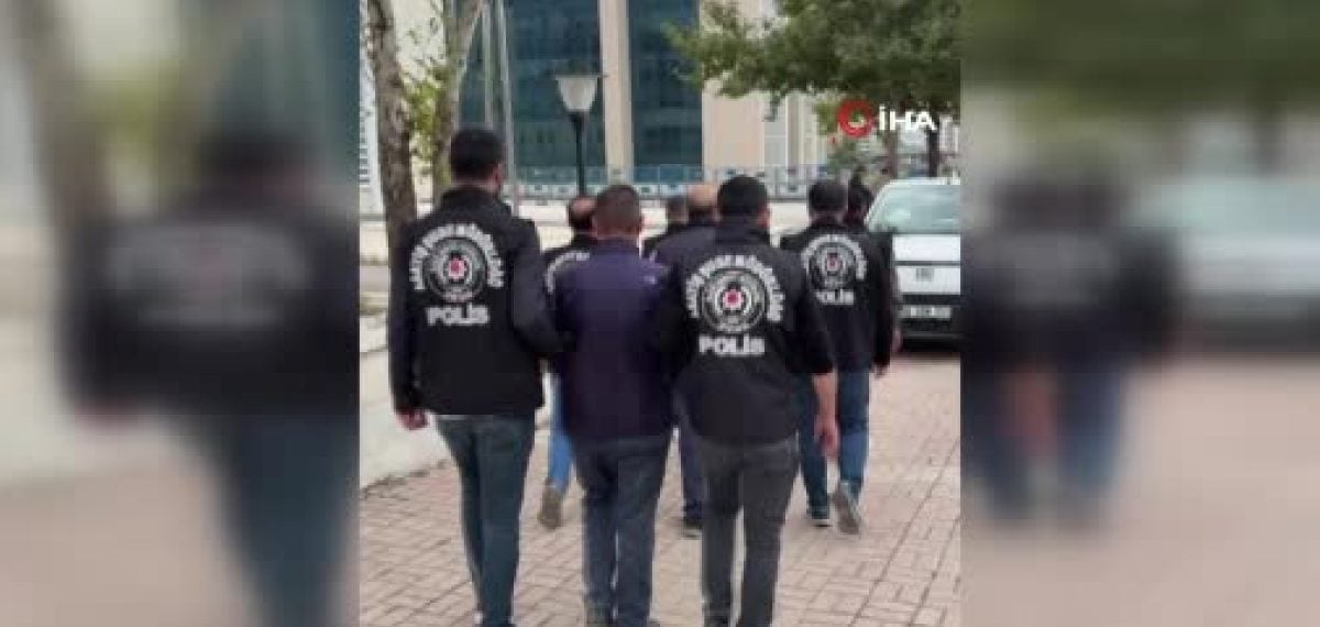 Başkomiser kılığındaki dolandırıcılar 1 milyon 537 bin TL ile tutuklandı