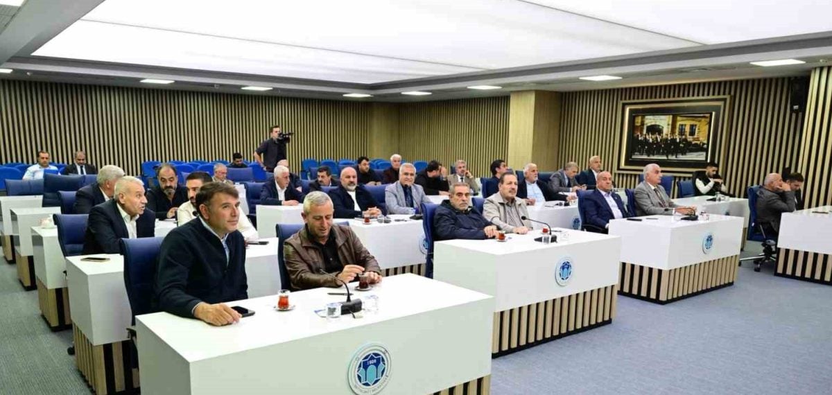 Battalgazi Meclisi 2027 bütçesini 5 milyar 280 milyon lira olarak kabul etti