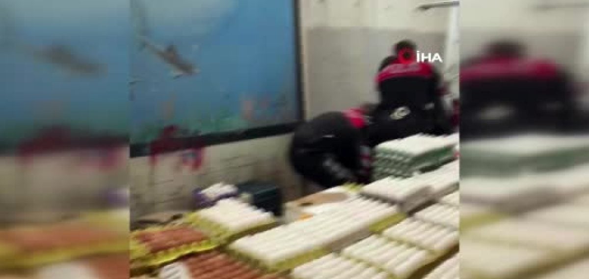 Bayrampaşa’da stat çevresinde polisle çatışan 5 şüpheli adli kontrolle serbest bırakıldı