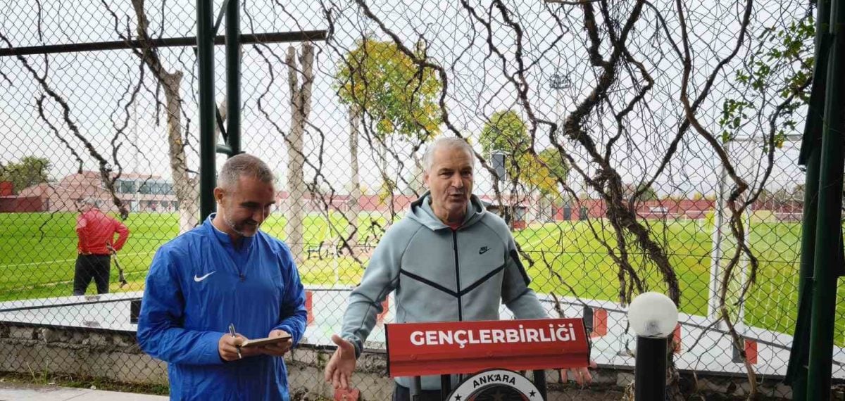 Bernd Storck ve Thalisson Kelven’den Galatasaray maçı öncesi hazırlık açıklaması