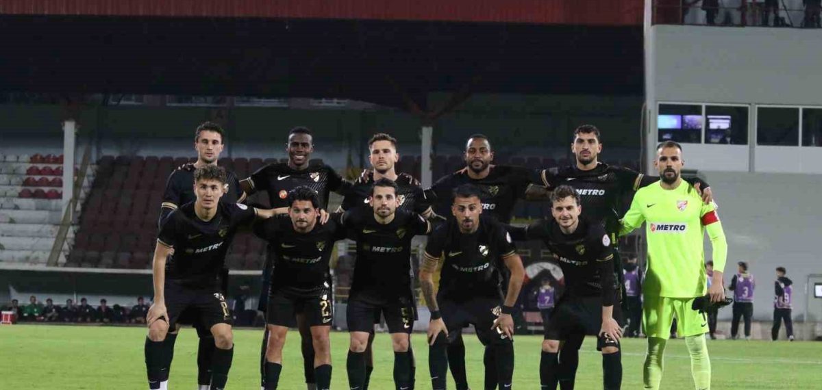 Boluspor Vanspor FK’ya 3-0 mağlup olarak ligde son sıraya geriledi