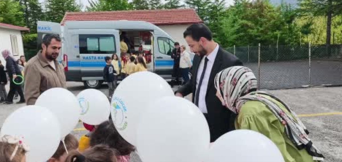 Bozkır’da 1.300 öğrenciye ağız sağlığı ve meyve dağıtımı yapıldı