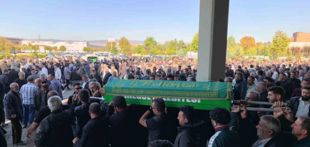 Bursa İnegöl’de ekskavatörle sıkışan iş yeri sahibi hayatını kaybetti