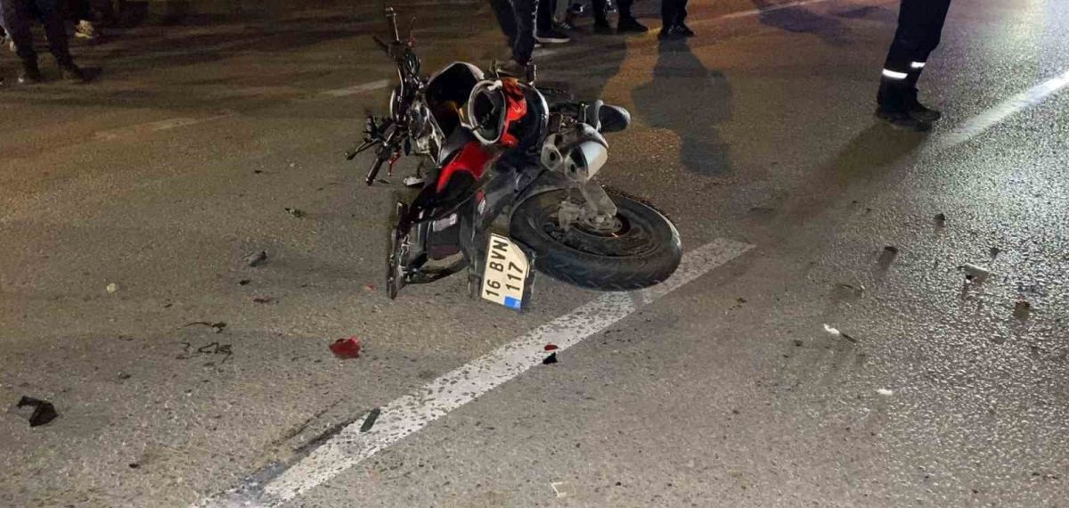 Bursa İnegöl’de kamyonetle motosiklet çarpıştı; sürücü yaşamını yitirdi