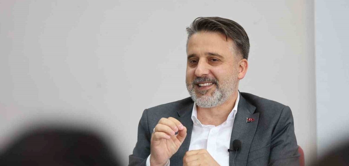 Bursa Uludağ Üniversitesi’nde Başkan Vekili Şahin Biba’dan mimarlığa yönelik tavsiyeler