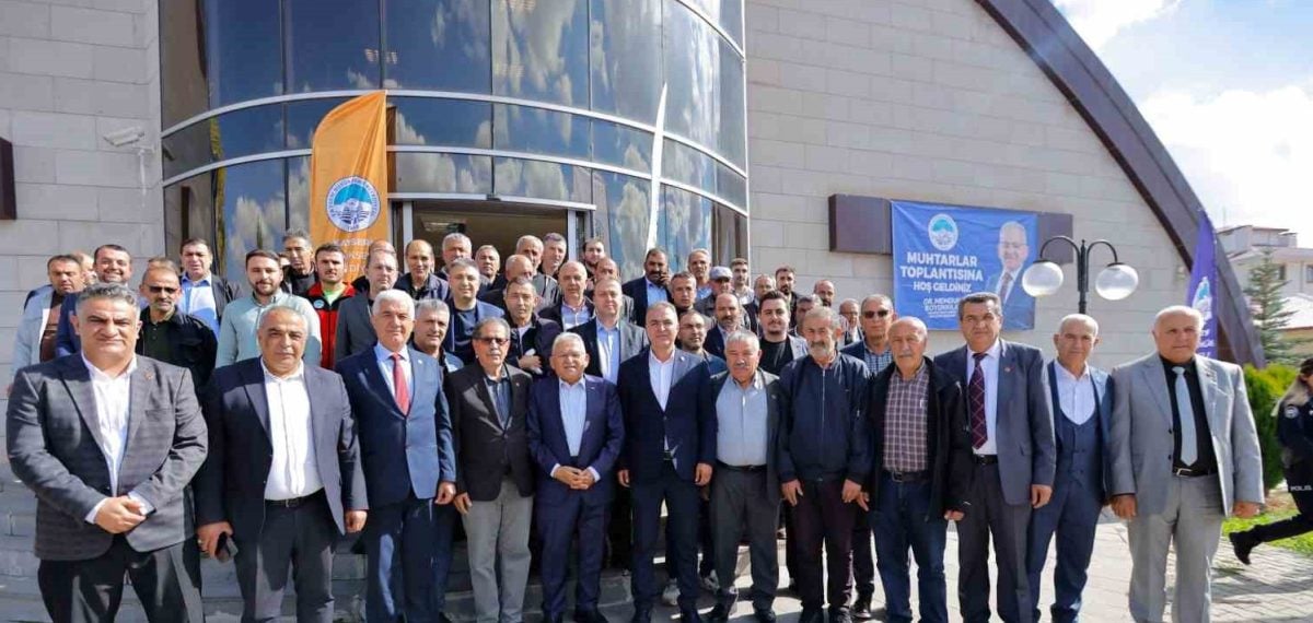 Büyükkılıç muhtarlarla Sarız ve Pınarbaşı kırsal ihtiyaçlarını yerinde değerlendirdi