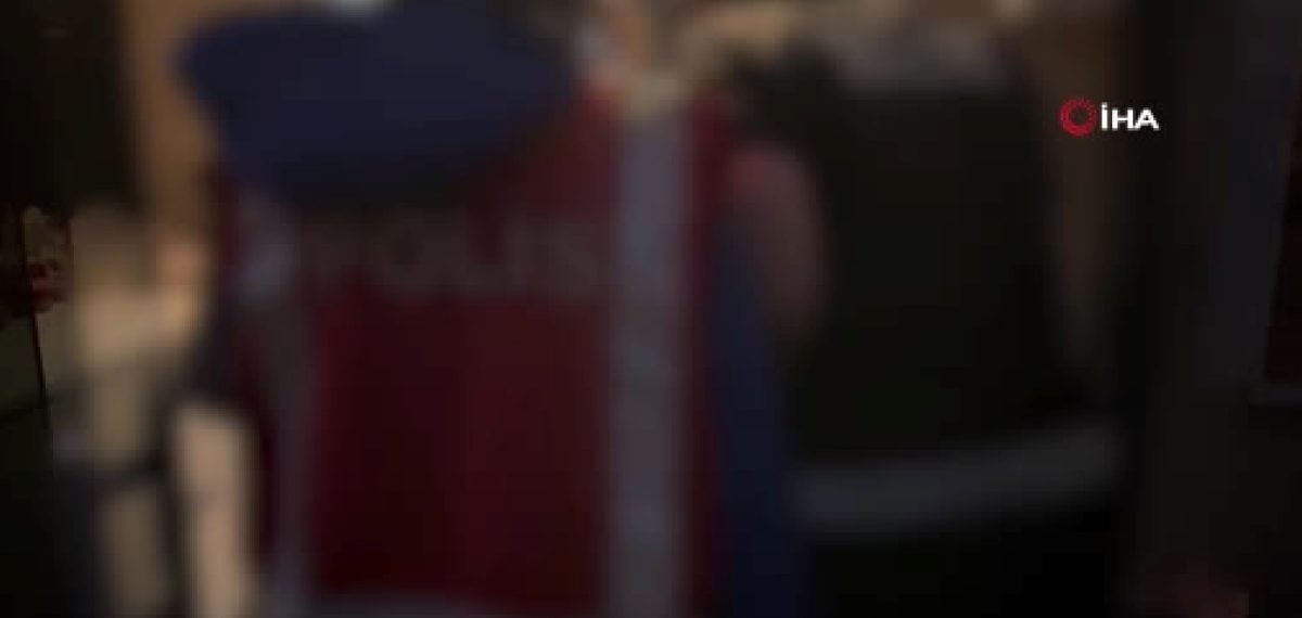 Çanakkale’de eş zamanlı operasyonlarda 81 kaçak göçmen ve 8 organizatör yakalandı