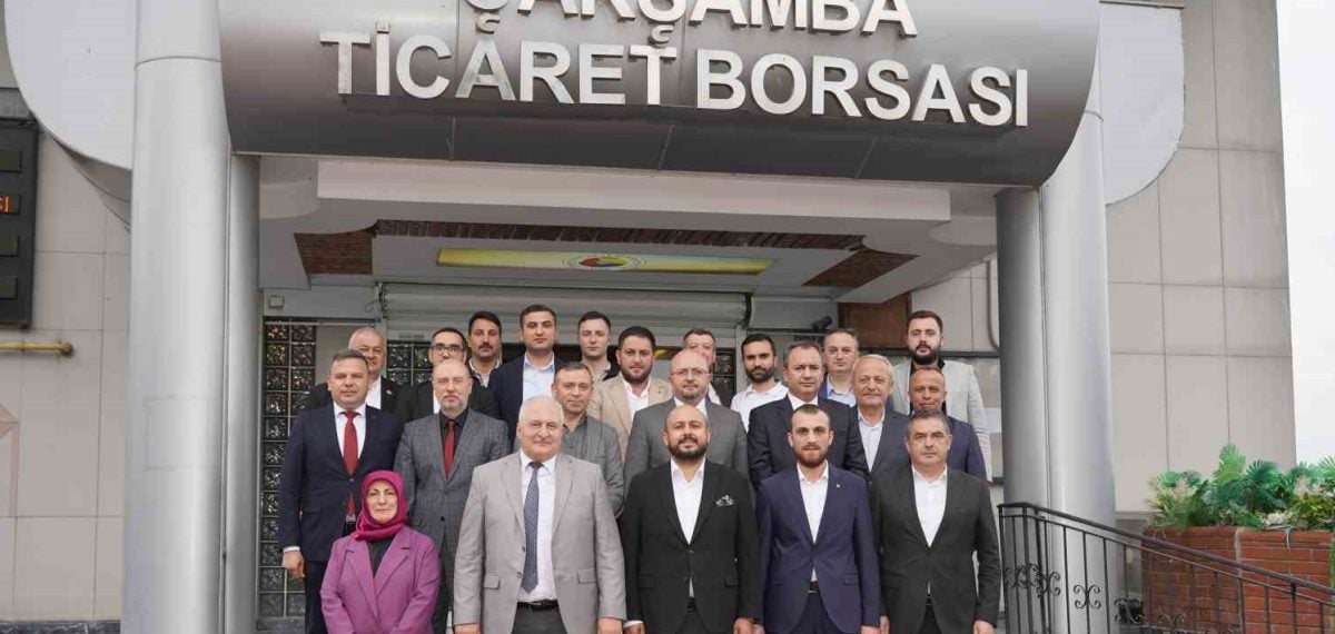 Çarşamba’da daire amirlerinden Selim Yılmaz’a hayırlı olsun ziyareti