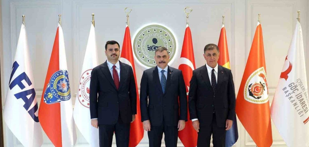 Cemil Tugay’ın Ankara ziyaretinde İzmir’in öncelikleri ve iş birliği vurgulandı