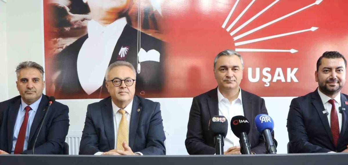 CHP Sözcüsü Müslim Sarı’dan Uşak konuşması ve kongre vurgusu