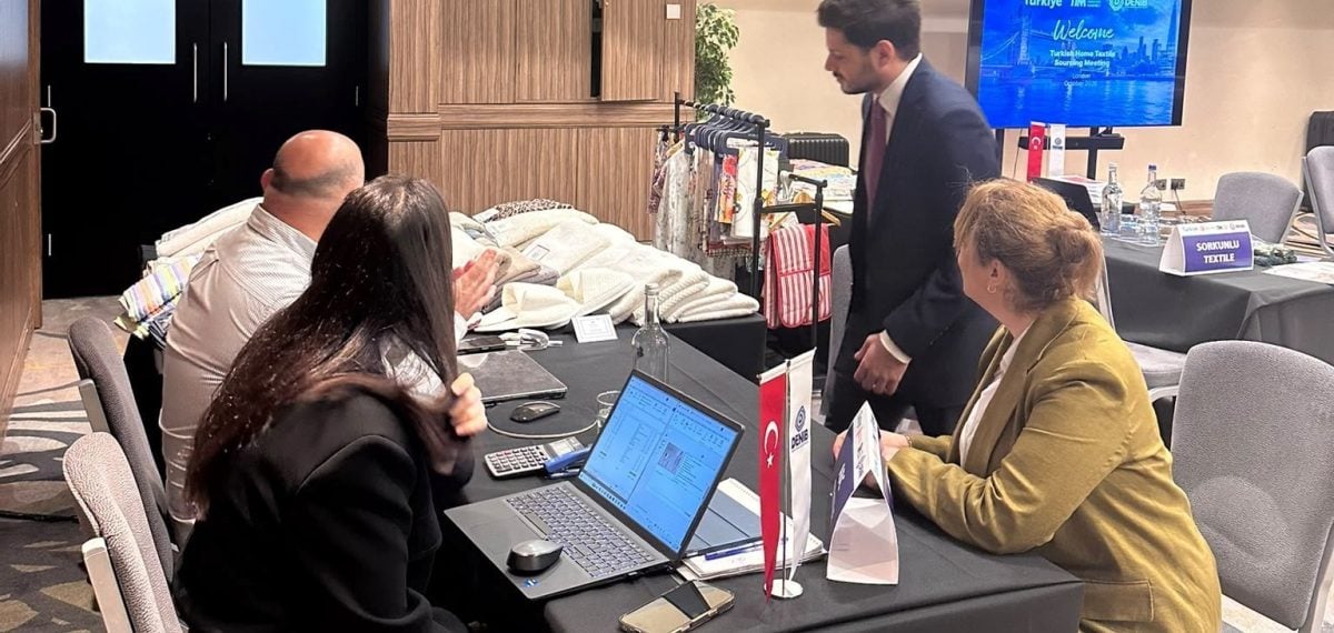 Denizli heyeti Londra’da ev tekstili fuar ve alıcı görüşmeleri gerçekleştirdi