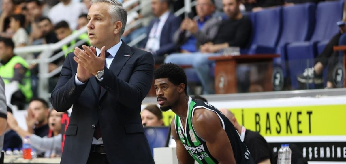 Denizli’deki ilk Avrupa maçını kazanan Y. Denizli Basket teknik heyeti ve taraftara teşekkür etti