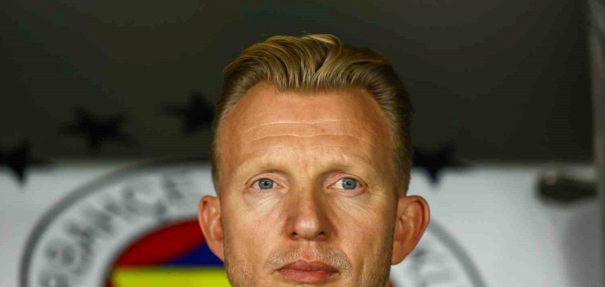 Dirk Kuyt yönetiminde Fenerbahçe 11 değişikliğiyle Göztepe karşısında