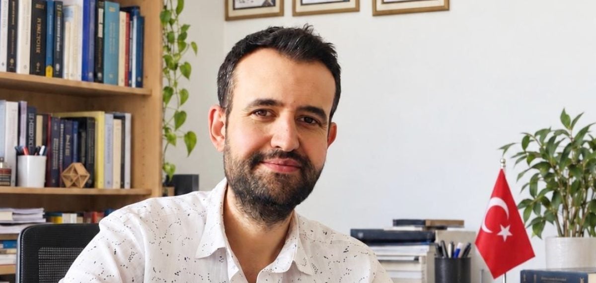 Dr. Öğr. Üyesi Bahadır Kopçasız optoelektronik alanında Türkiye birincisi oldu