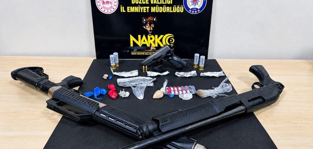 Düzce’de operasyonda uyuşturucu ve ruhsatsız silah ele geçirildi