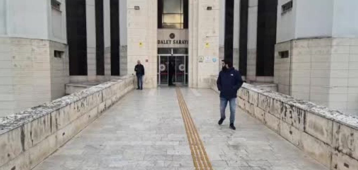 Edremit’te sosyal medya paylaşımı sonrası öğretmen tutuklandı