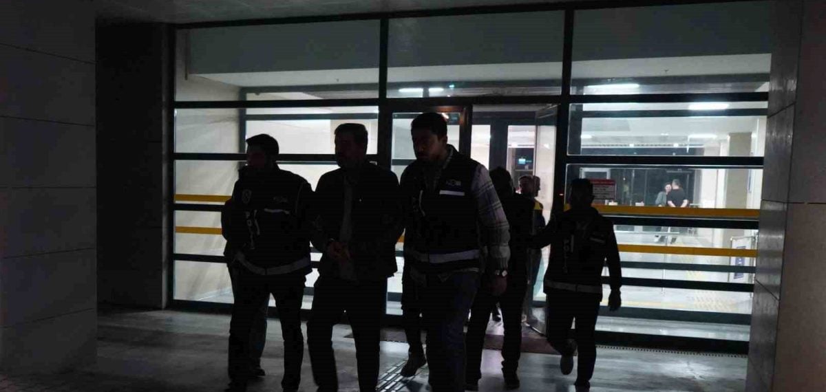 Eğlence mekanlarına rüşvet soruşturmasında 4 kişi tutuklandı