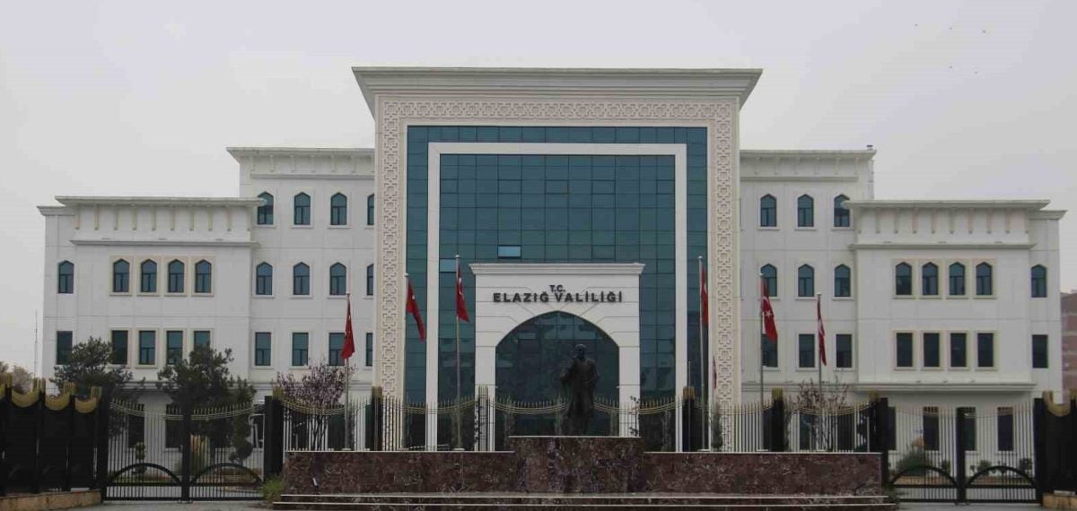 Elazığ’da ikili eğitim veren okullarda öğleden sonra eğitime ara verildi