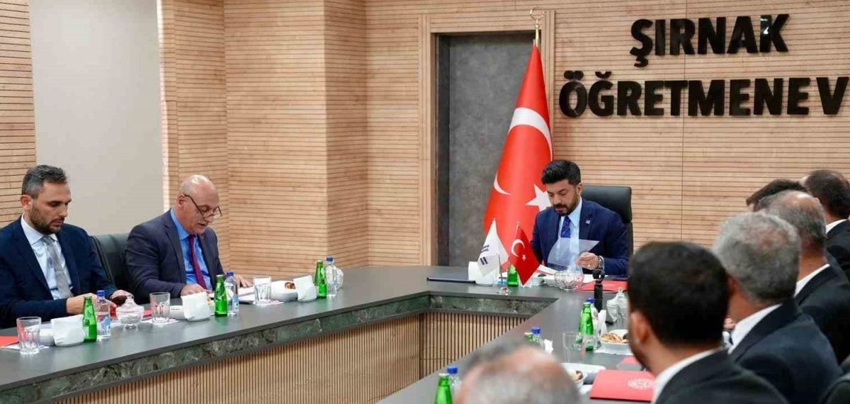 Emre Topoğlu Şırnak’ta yaşam boyu eğitimi yerinde inceledi ve yol haritası belirledi