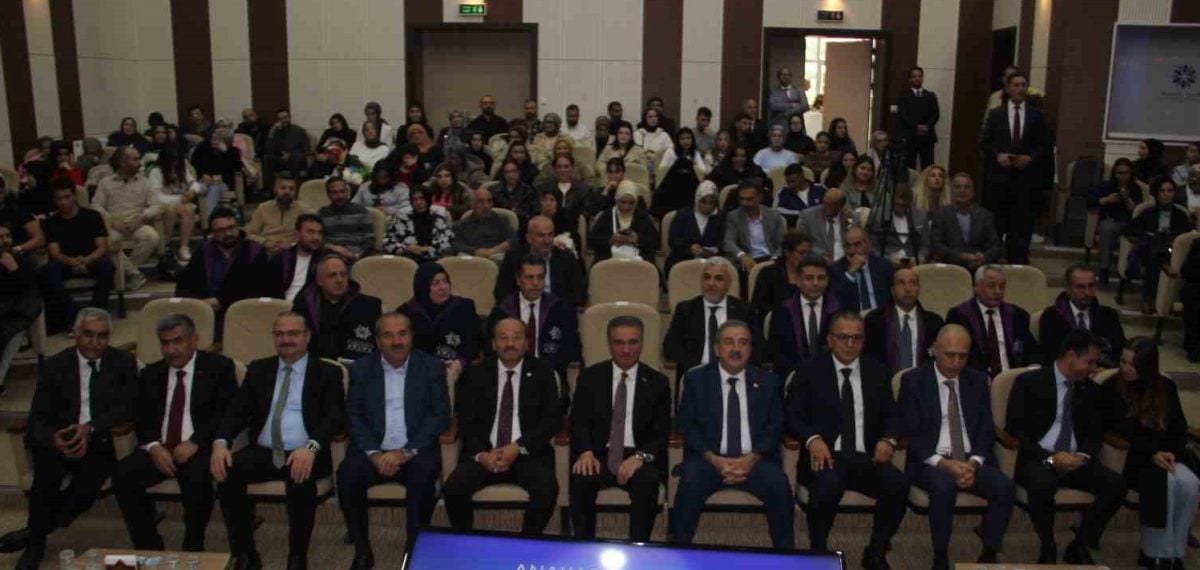 Erzurum Teknik Üniversitesi 2026-2027 akademik yılı açılış töreni gerçekleştirildi