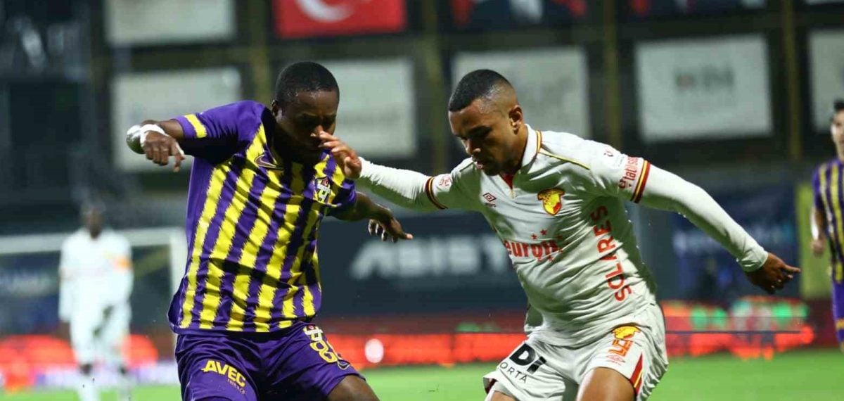 Eyüpspor–Göztepe maçında erken kırmızı ve penaltı sonucu 0-1