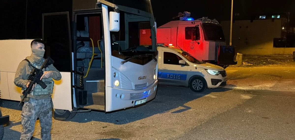 Fatih Mahallesi’nde yüksek ses kavgası silahlı çatışmaya dönüştü, güvenlik önlemleri sürüyor