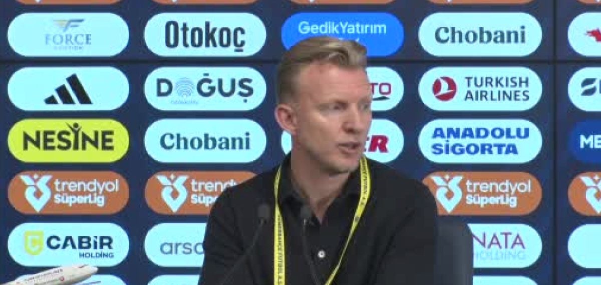 Fenerbahçe Göztepe maçında 2-1 yenildi Kuyt hayal kırıklığı yaşadı