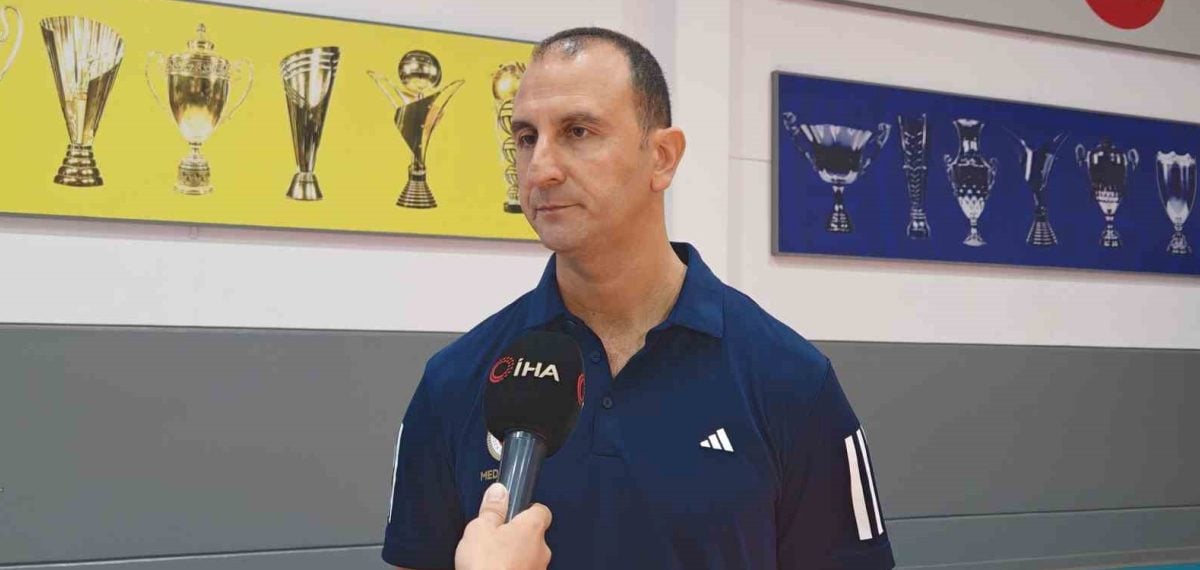 Fenerbahçe Medicana yeni sezonda hem lig hem Avrupa şampiyonluğu hedefliyor