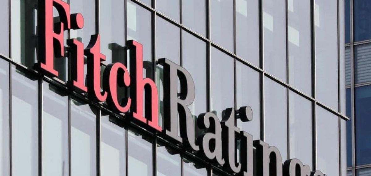 Fitch: Yapay zeka yatırımları ve jeopolitik riskler küresel kredi görünümünü bozuyor