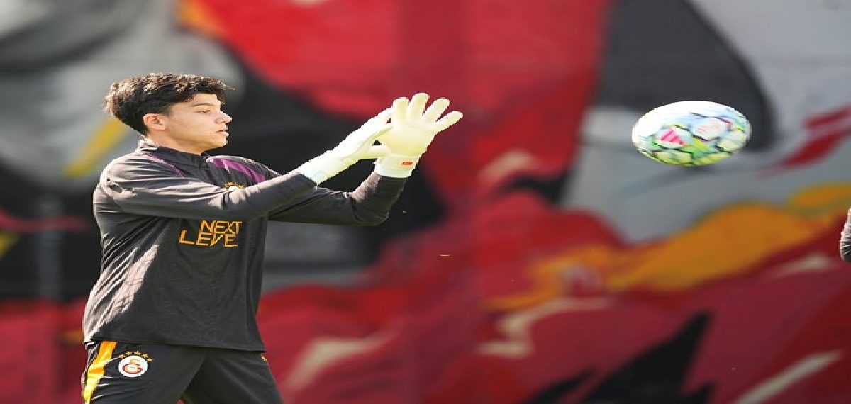 Galatasaray’ın Lille Maçı Öncesi Son Antrenmanı Kemerburgaz’da Tamamlandı 26 Galatasaray’ın Lille Maçı Öncesi Son Antrenmanı Kemerburgaz’da Tamamlandı