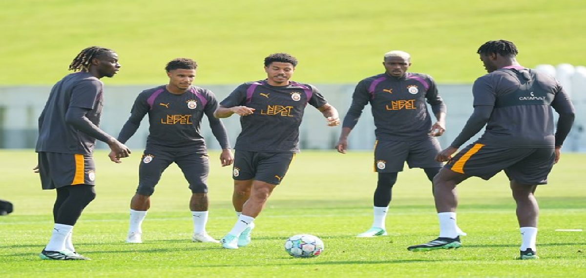 Galatasaray’ın Lille Maçı Öncesi Son Antrenmanı Kemerburgaz’da Tamamlandı 33 Galatasaray’ın Lille Maçı Öncesi Son Antrenmanı Kemerburgaz’da Tamamlandı