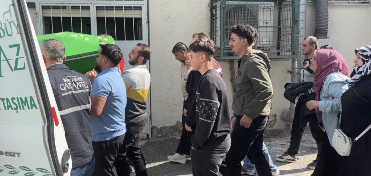 Gaziantep’te tartışmada 12 yaşındaki çocuğun bıçakladığı 16 yaşlı genç yaşamını yitirdi