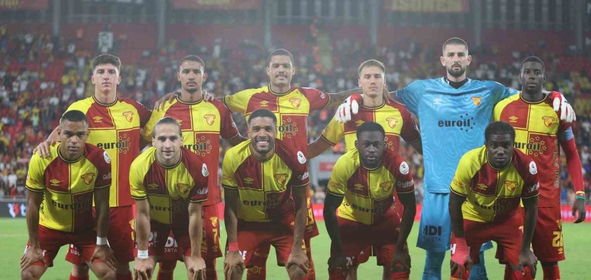 Göztepe Vanspor hazırlık maçında öne geçtiği karşılaşmayı koruyamadı