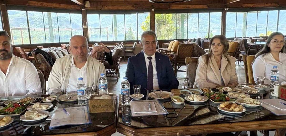 Hasan Hüseyin Coşkun liderliğinde TTSO Beyaz Liste adaylarını ve projelerini açıkladı