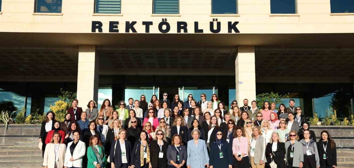 Hasan Kalyoncu Üniversitesi ev sahipliğinde kadın akademisyenlerle iklim çalıştayı düzenlendi