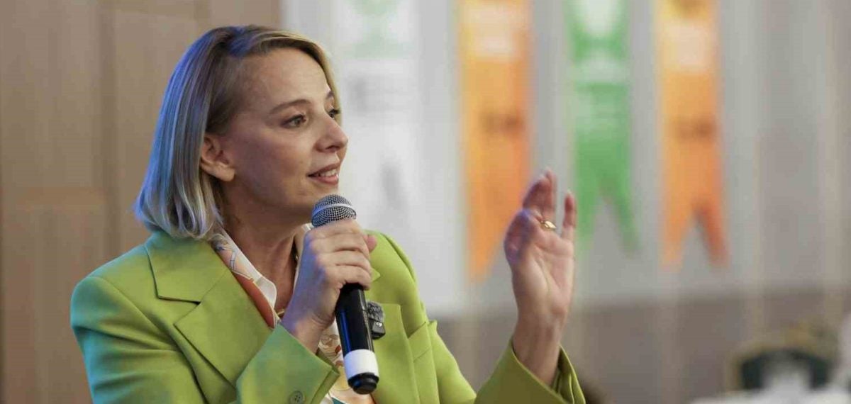 Hatice Öz Antalya Konyalılar Derneği ile buluştu seçim mesajı verdi