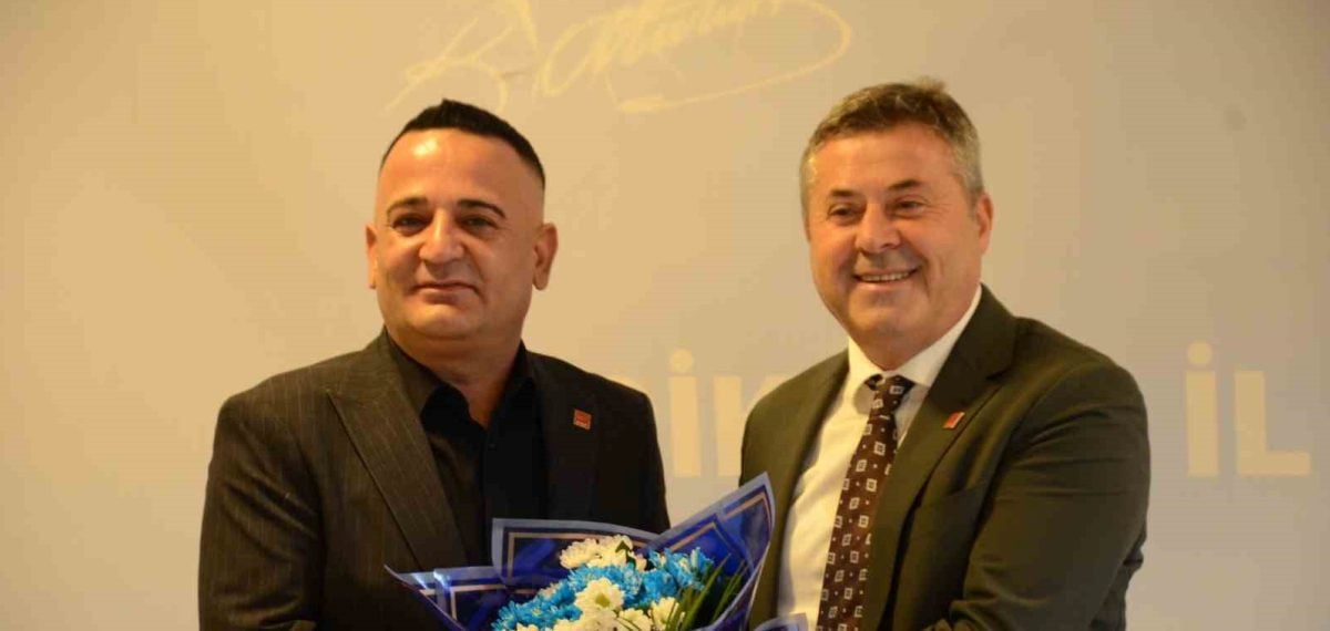 İsmail Cinoğlu CHP Bilecik İl Başkanlığı görevini devraldı