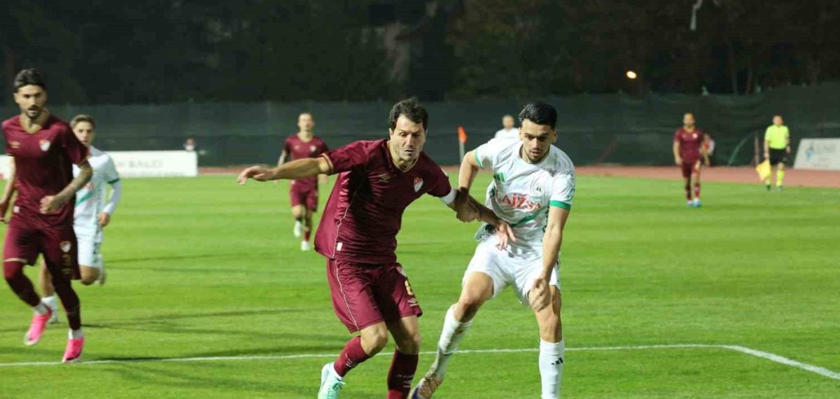 Isparta 32 Spor sahasında 4-3 kaybederek ilk yenilgisini aldı