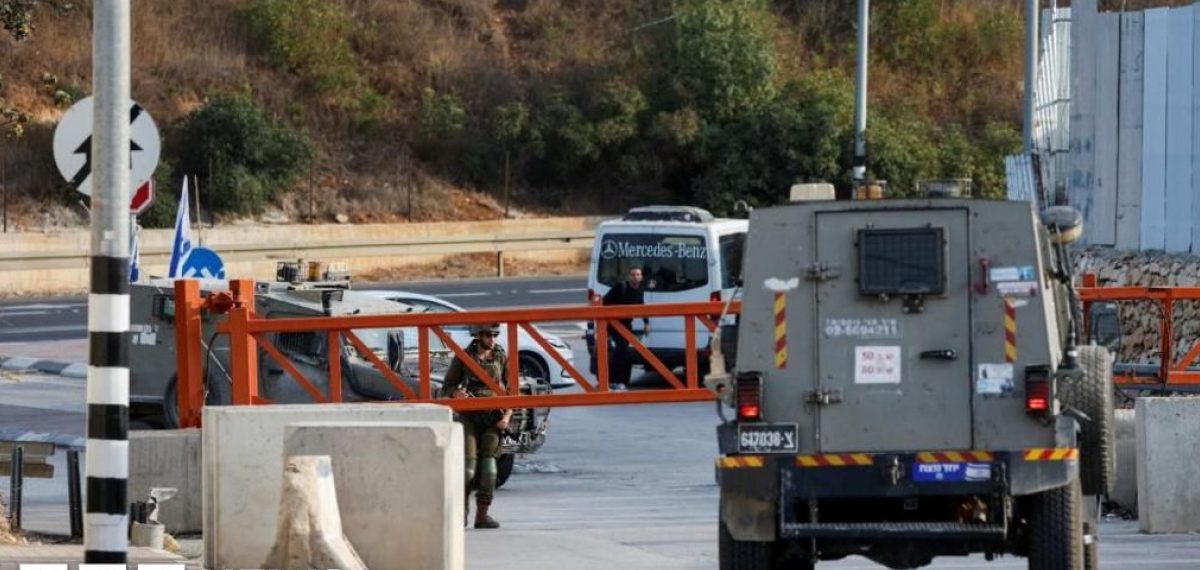 Israel Imposes West Bank Access Ban Ahead of National Election