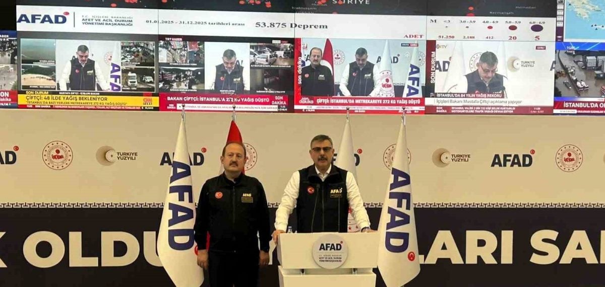 İstanbul selinde mahsur kalan 2 bin 727 kişi sağ salim tahliye edildi
