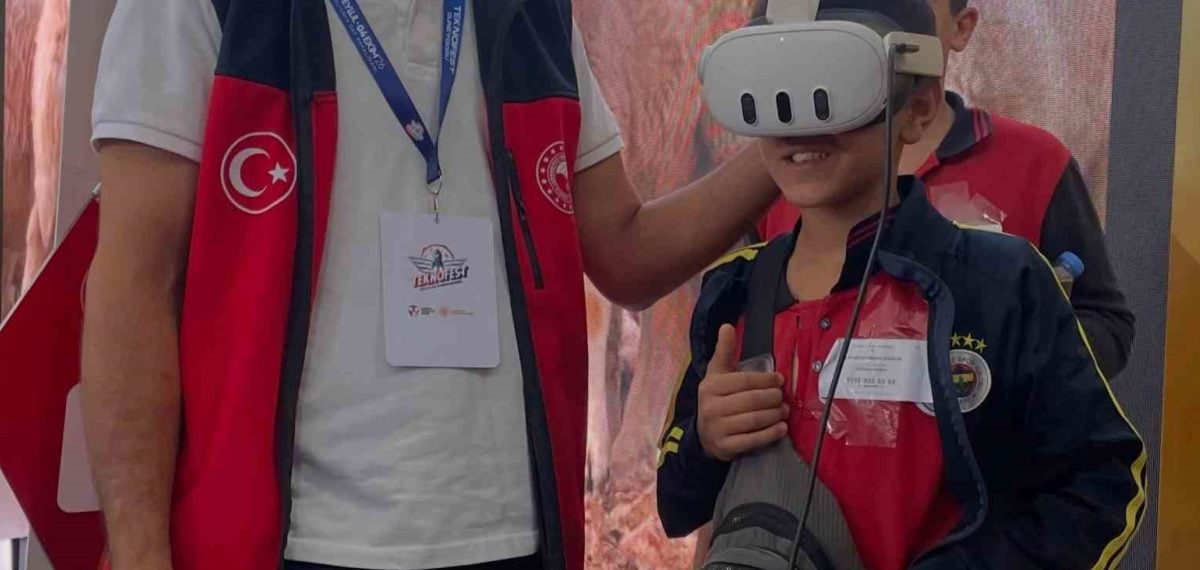Kafkas arısının dünyası TEKNOFEST ziyaretçilerine VR ile açıldı