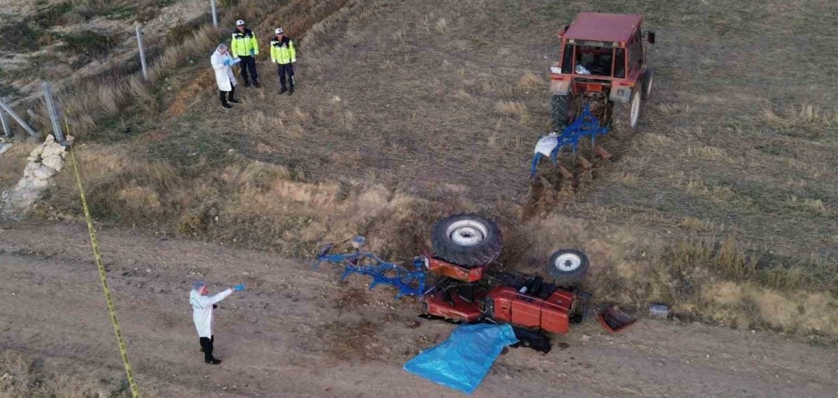 Karaman’da traktör devrildi; sürücü Baki Özyurt hayatını kaybetti